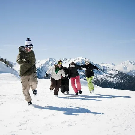 Pracondu 1 403 - Outdoor & Fun Charming