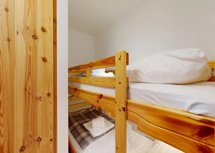 Pracondu 1 403 - Outdoor & Fun Charming