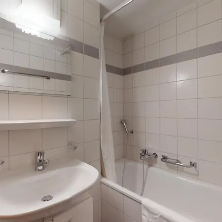 Pracondu 1 403 - Outdoor & Fun Charming